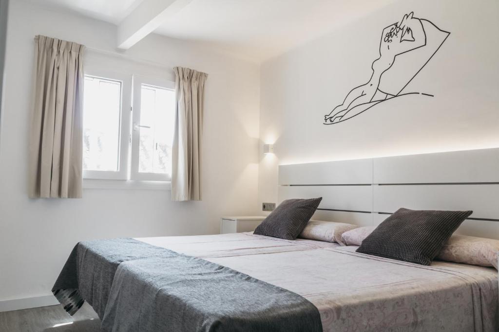 Marqués de Guadiaro 1 Apartamentos, Málaga – Precios ...