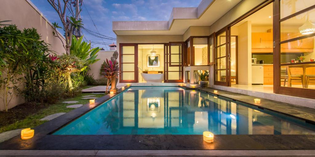 Beautiful Bali Villas游泳池或附近泳池