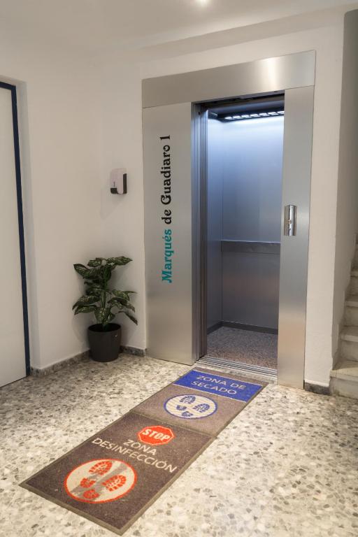 Marqués de Guadiaro 1 Apartamentos, Málaga – Bijgewerkte ...