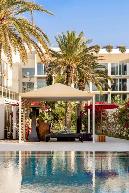 ME Ibiza - The Leading Hotels of the World, Santa Eulària des ...