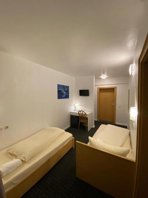 Luise City - An der Philharmonie - Resim 15