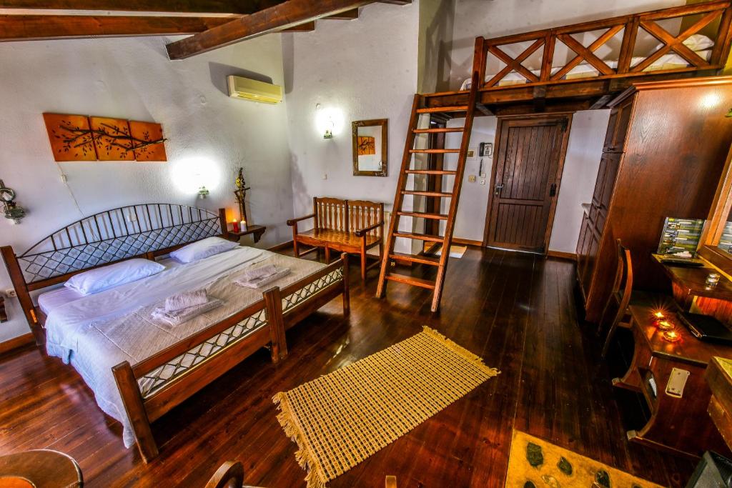 Oikoperiigitis Hotel - 13