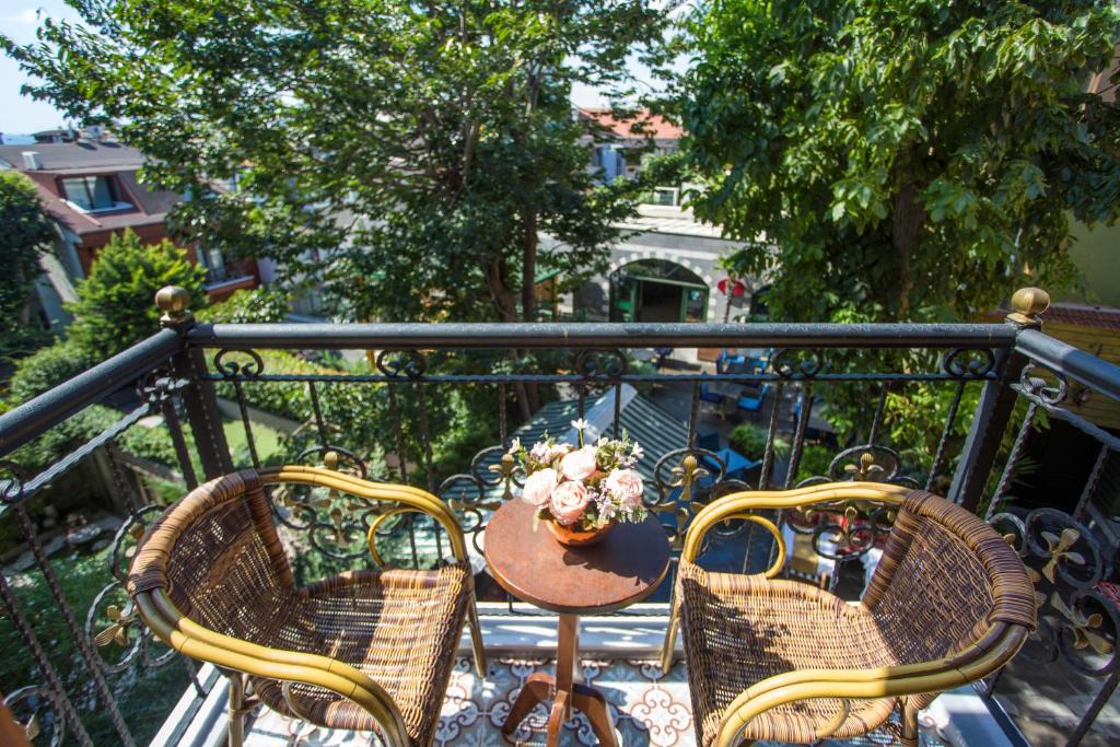Un balcón o terraza de Garden House Hotel - Special Class