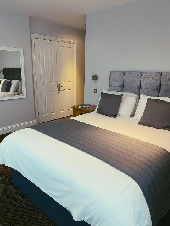 Newtown House Hotel - Double Room