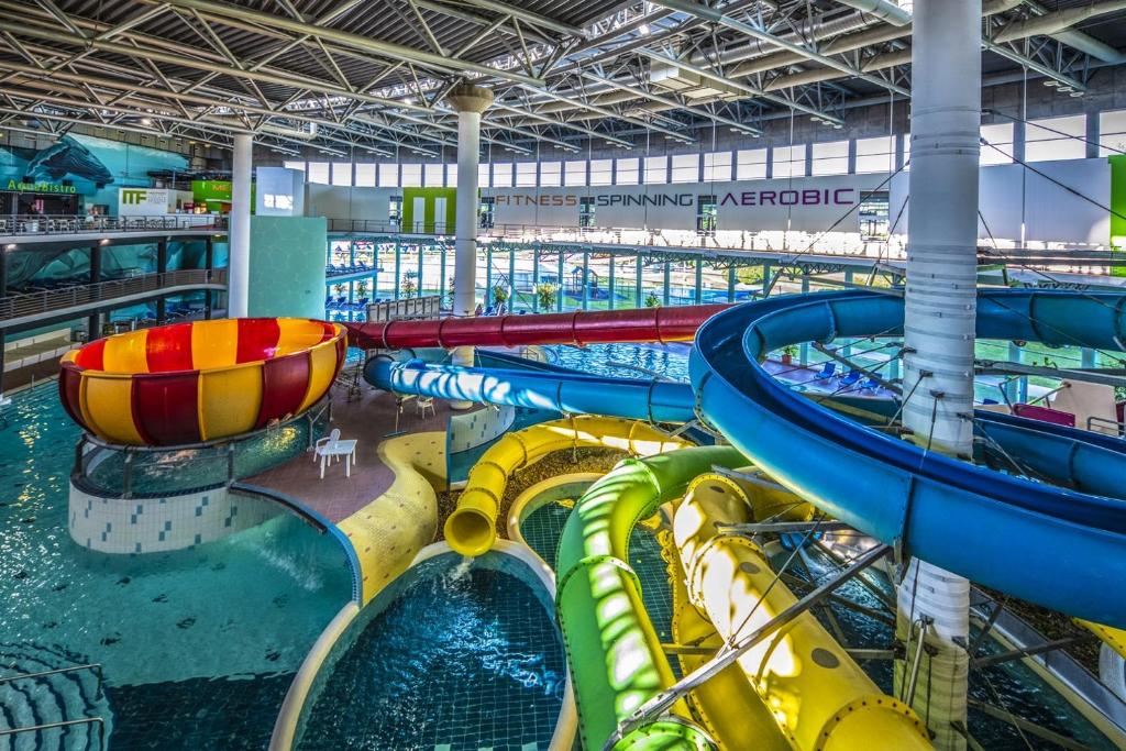 The swimming pool at or close to Hunguest Szeged - ex Forrás