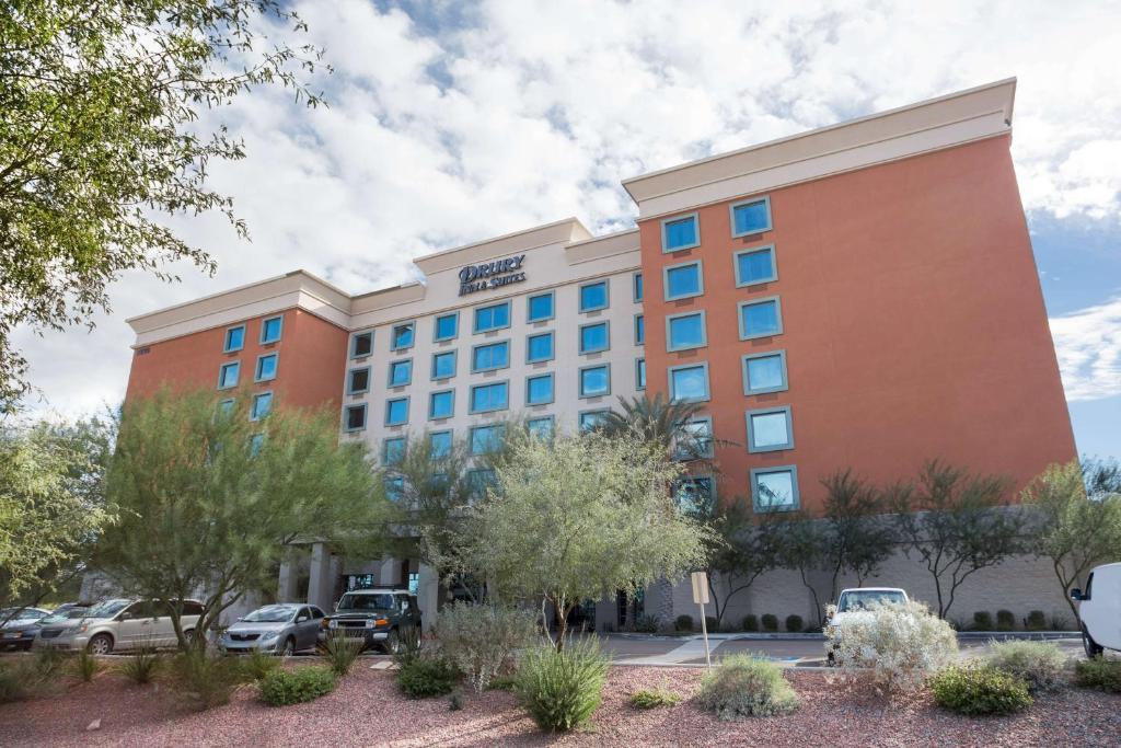 a rendering of the front of the hotel at Drury Inn & Suites Phoenix Happy Valley in Phoenix