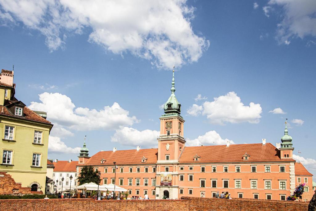 Budova, v ktorej sa apartmán nachádza