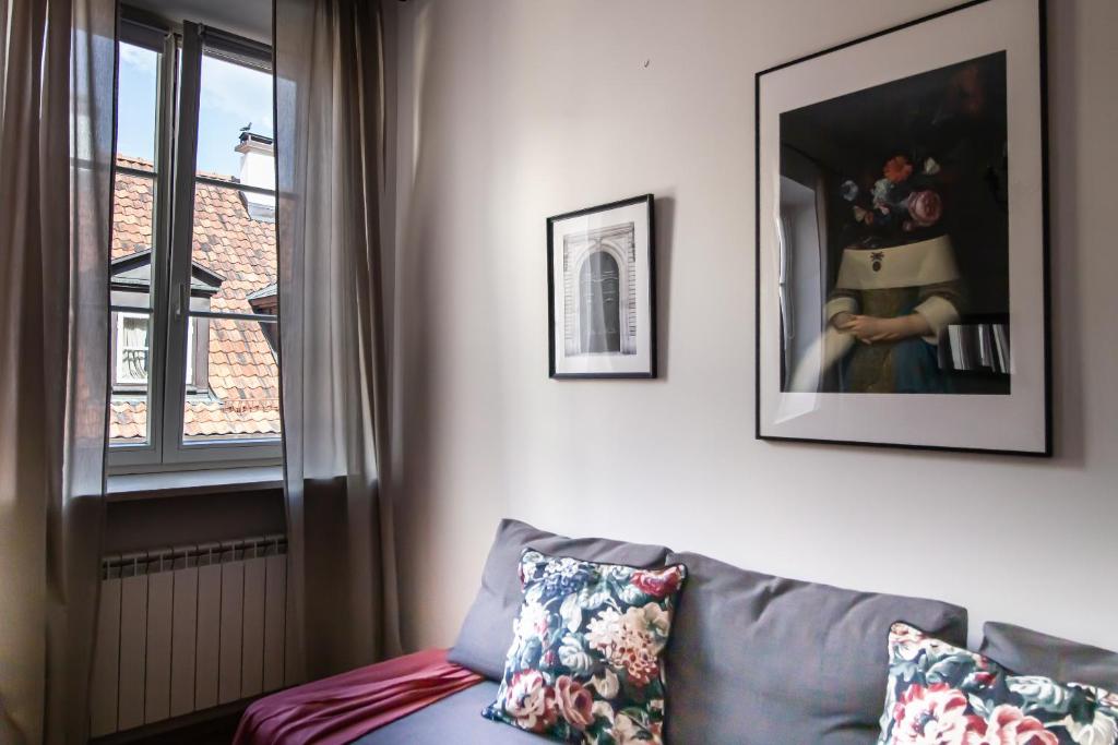 Posedenie v ubytovaní Świętojańska Old Town Apartment