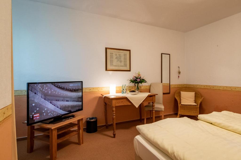 Hotel Goldflair am Rathaus - Habitación Doble Estándar