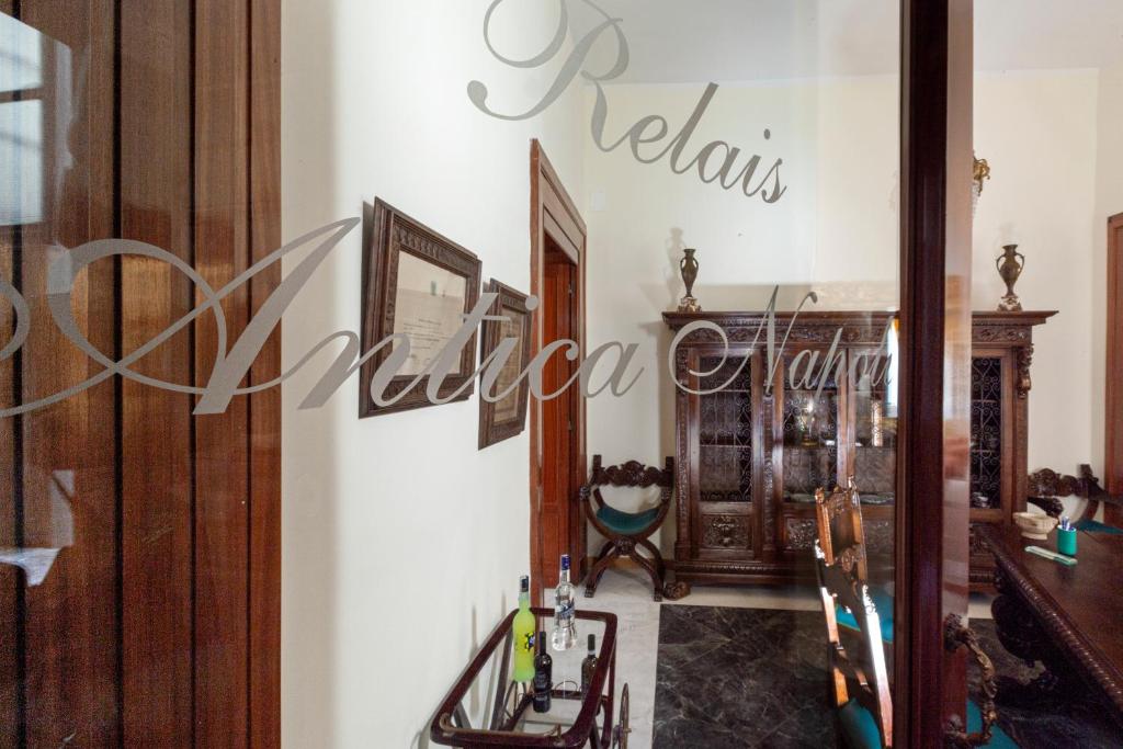 Relais Antica Napoli - Resim 36