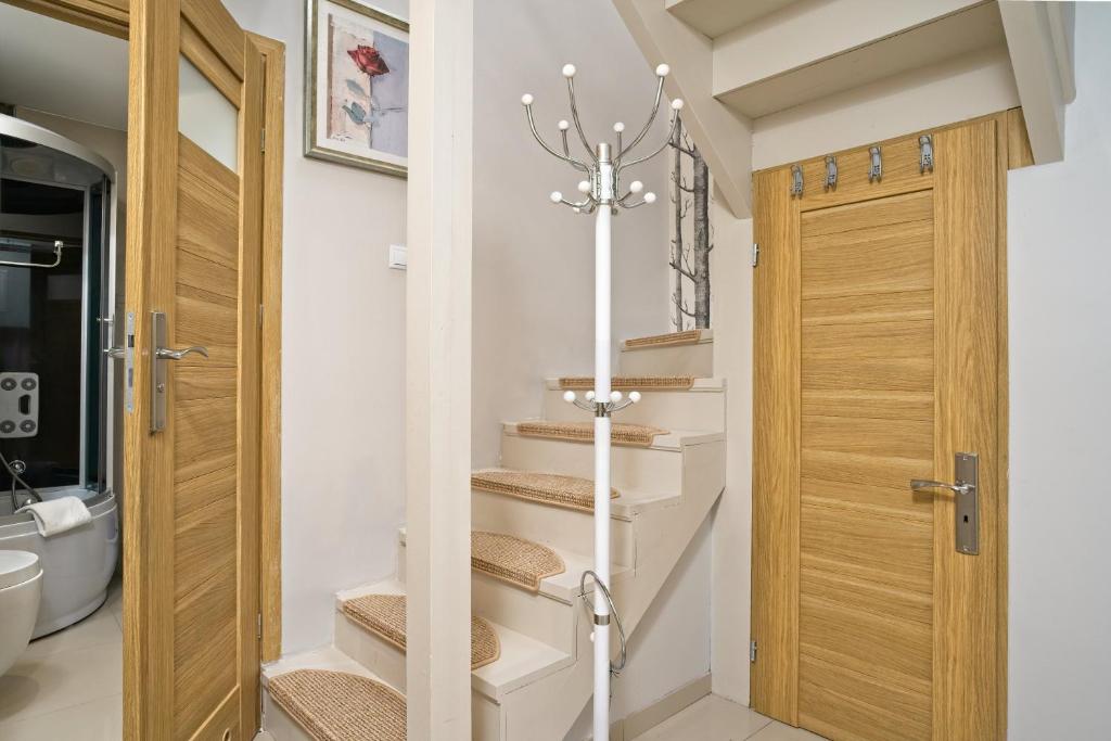 Kúpeľňa v ubytovaní APARTAMENT DWUPOZIOMOWY ZACHÓD SŁOŃCA - Kowary koło Karpacza