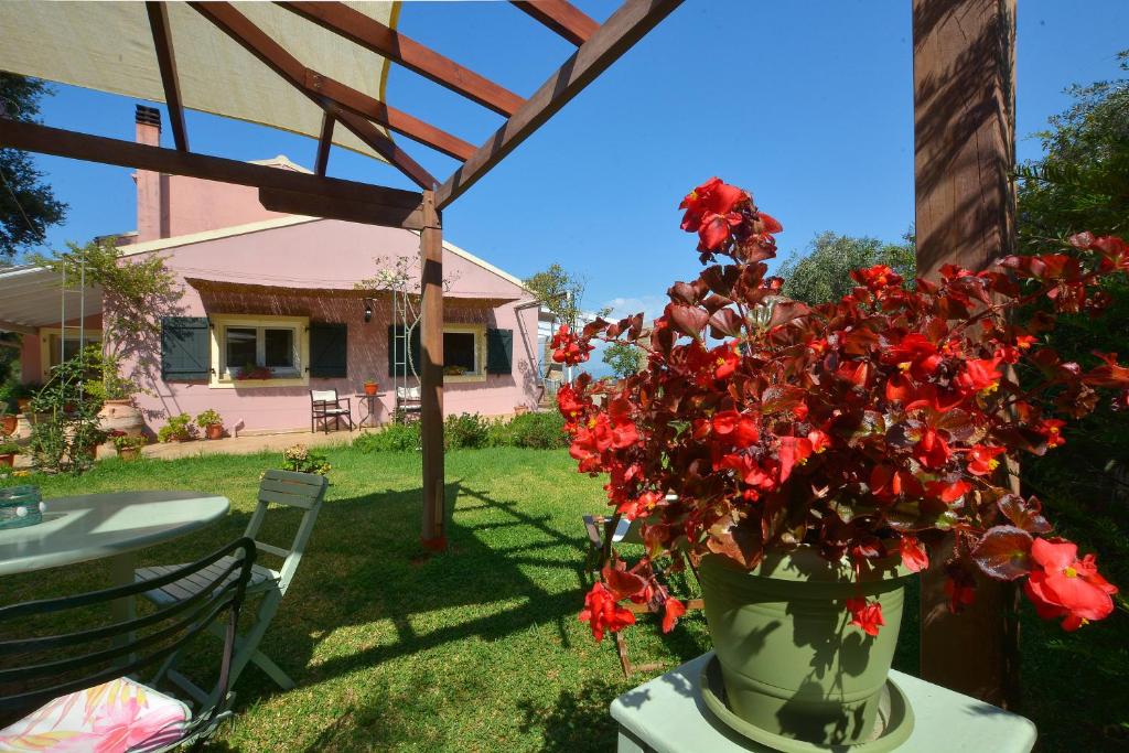Zahrada ubytování Villa Kardami -country house