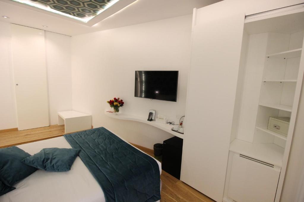 Albergo Abruzzi - Charming Double Room - Annex Building