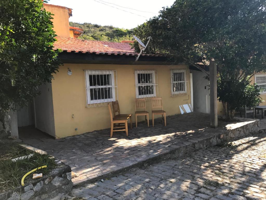  Casa no Condominio Pontal do Atalaia 2