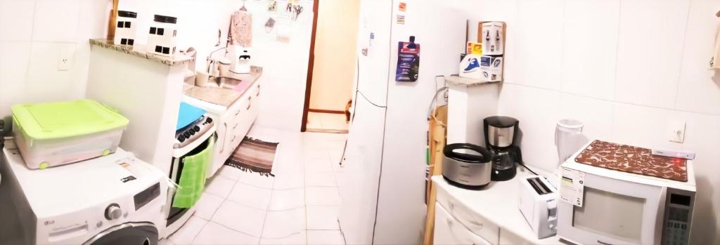  Lindo e seguro apartamento na Praia do Forte!
