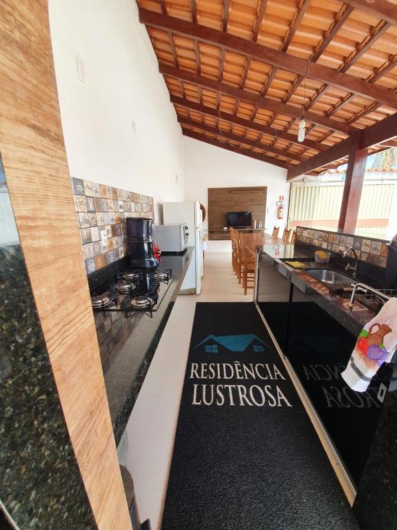  Residência Lustrosa