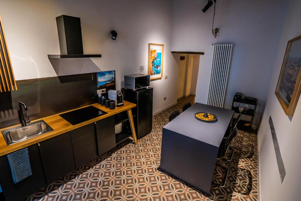 Vinto House Salerno Old Town - 18