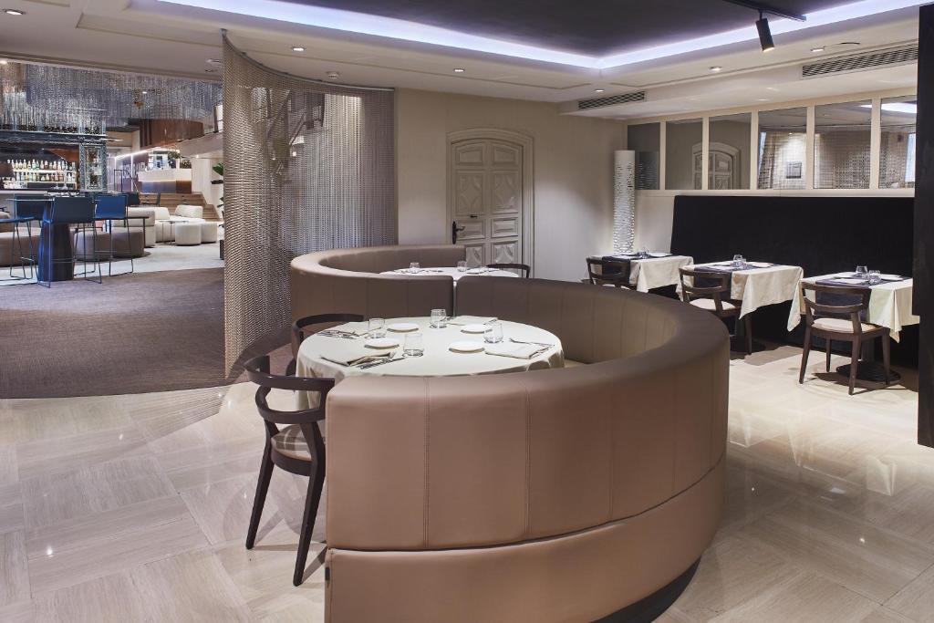 Silken Ramblas - Resim 38