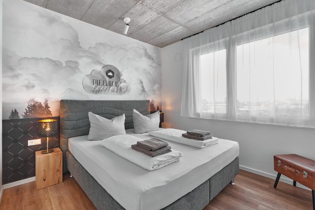 The Cloud Suite Apartments - 12