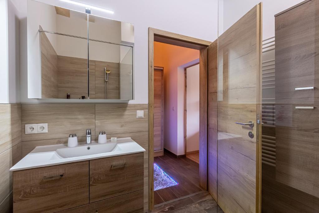 Koupelna v ubytování Hotel Alpennest