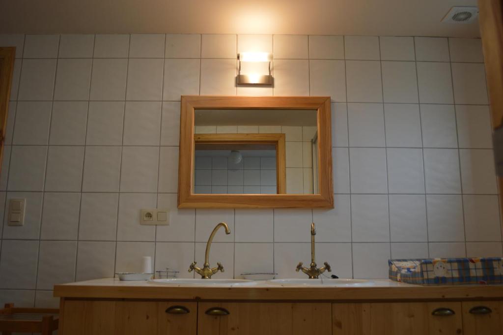 Koupelna v ubytování Averulle vakantiewoning