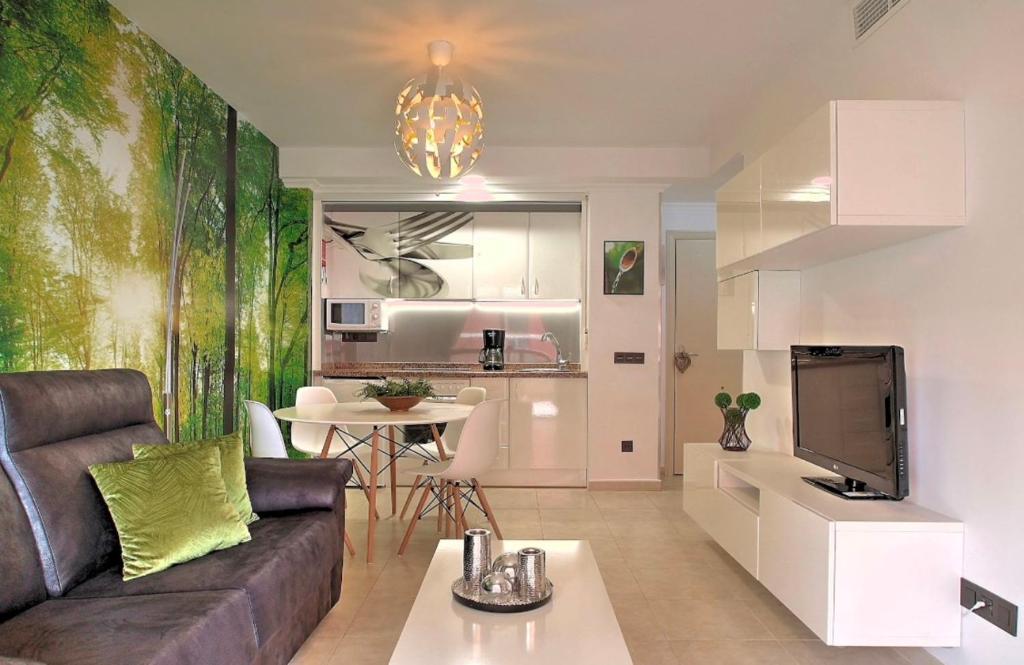 A kitchen or kitchenette at Edificio Amatista