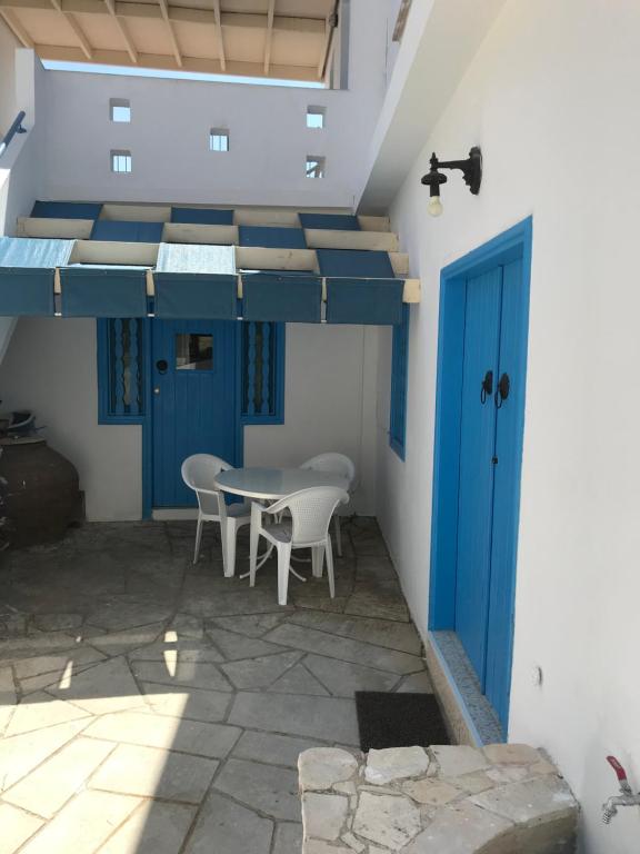 Omodos Katoi Holiday Homes - Cottage Con Una Camera Da Letto Con Camino