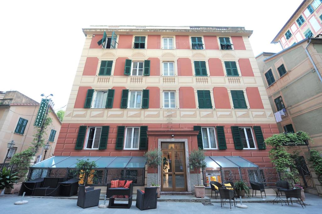The building in which the holiday home is located