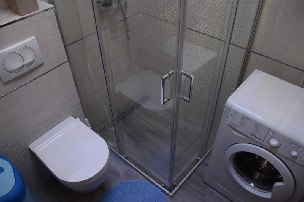 Kúpeľňa v ubytovaní Luxurious Apartment Majda, 2 bathrooms and free parking