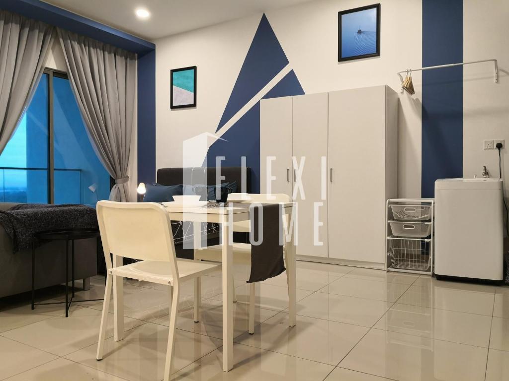 Posezení v ubytování 1-2 Guests, Cybersquare Private Studio - Cyberjaya, Flexihome-MY