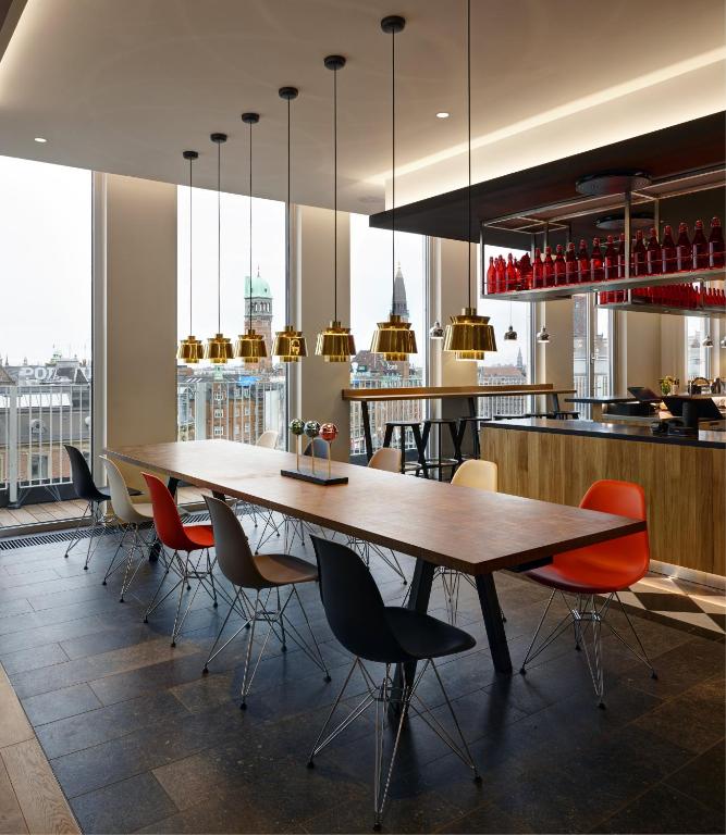 Restaurace v ubytování citizenM Copenhagen Radhuspladsen