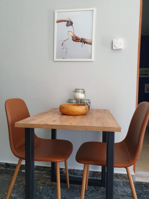 Zdjęcie z galerii obiektu Homel Rocks -Elegant Apt 2BD -Amazing garden view w Kalambace