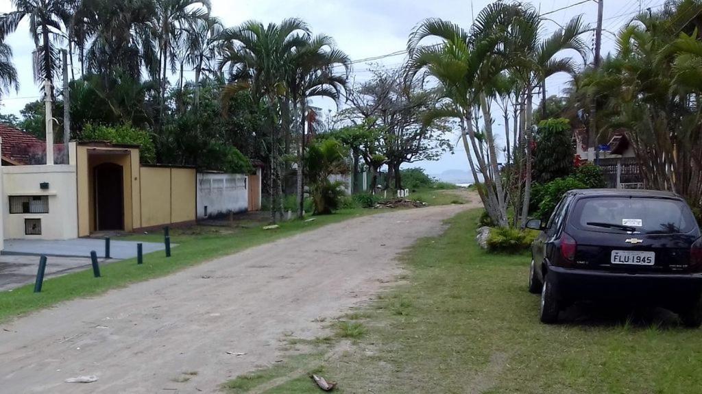  Bertioga com piscina no Cantão do Indaiá. 50 metros Pertinho do Mar - Temporada