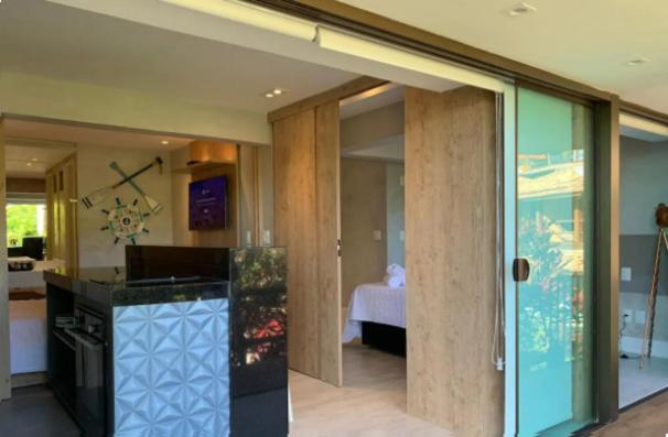  Sofisticado LOFT à poucos passos da Praia de João Fernandes