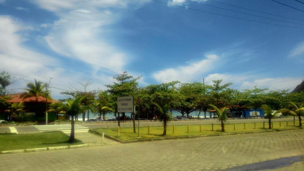  Apto MMT 80 metros da PRAIA GRANDE