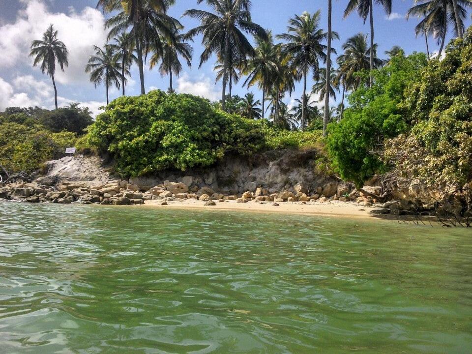 CHALES AJULULU  CHALES AJULULU