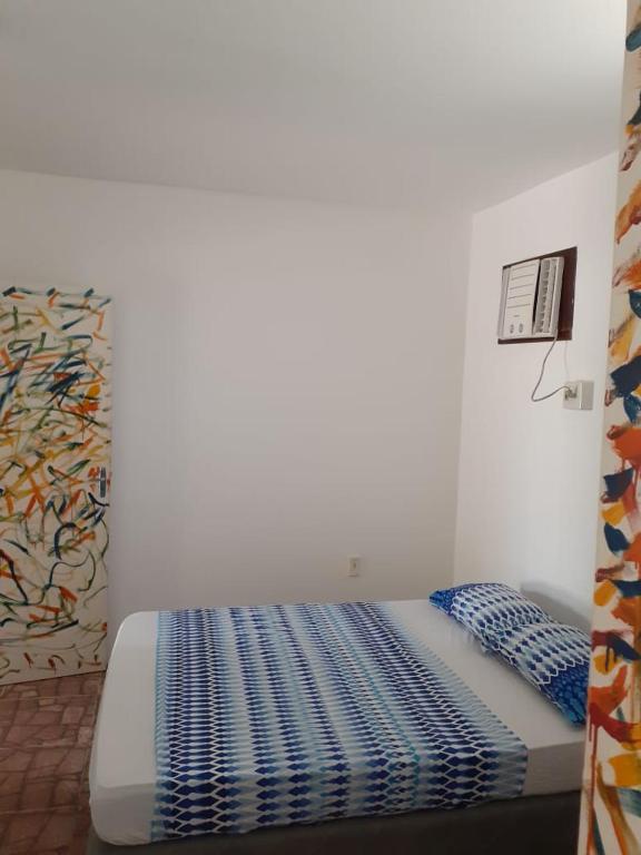 CHALES AJULULU  CHALES AJULULU