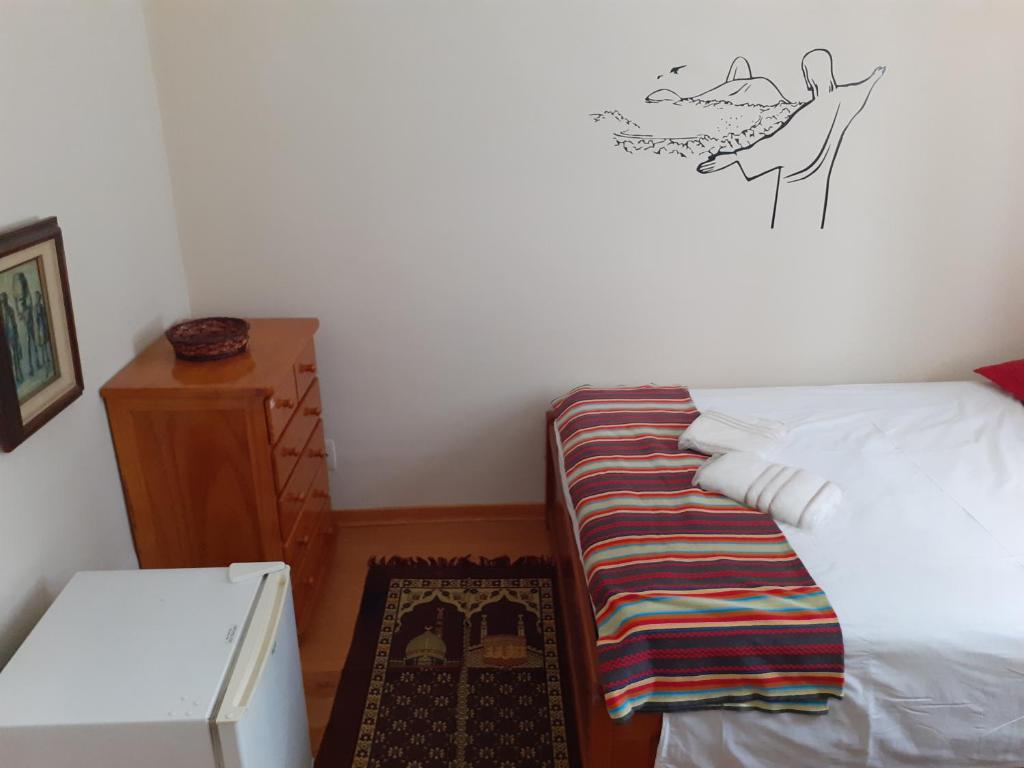  DS Hostel