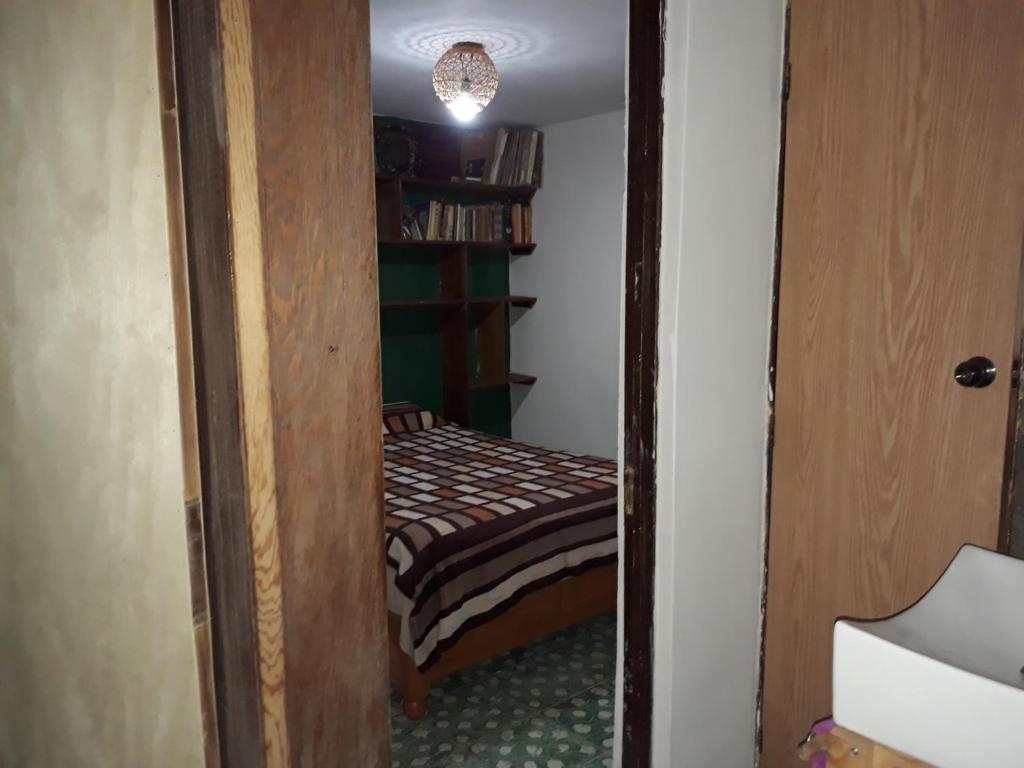 Casa entera sólo para ti. Sencilla y cómoda para familia, estudios o trabajo - Appartement De Deux Chambres