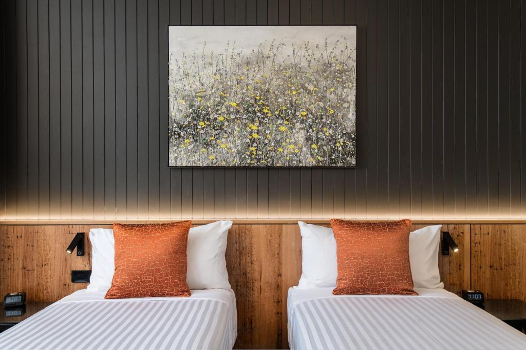 Postel nebo postele na pokoji v ubytování Hotel Verge Launceston