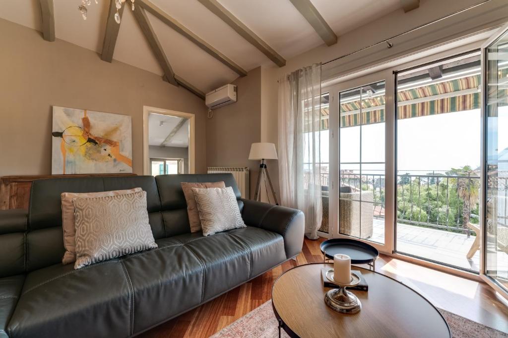 Część wypoczynkowa w obiekcie Luxury Apartment Regina