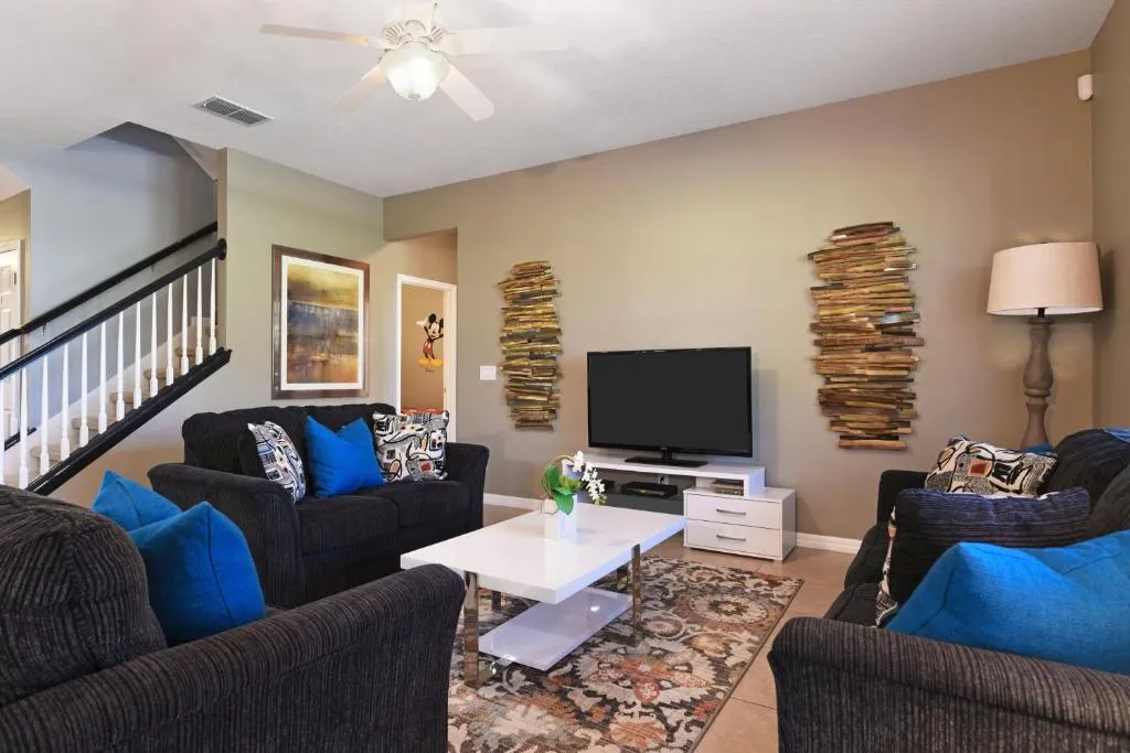 Solterra Resort IHR 3050, Davenport, United States