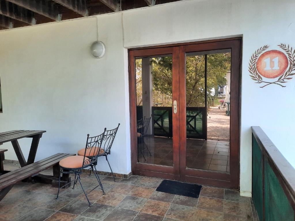 Alpine Inn - Image 40