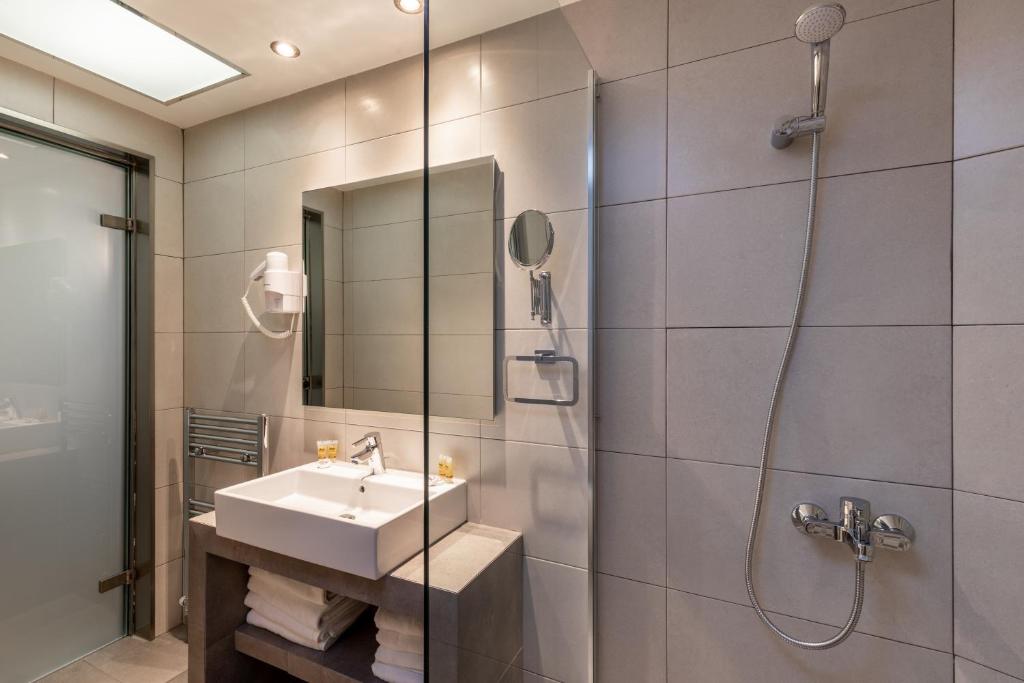 Kúpeľňa v ubytovaní Xenophon Hotel