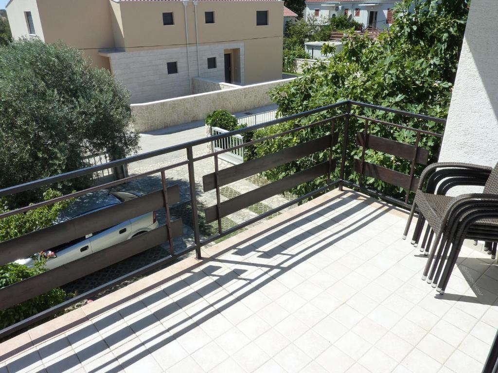 Balkón nebo terasa v ubytování Three bedroom apartment & studio - Apartments Ždrijac