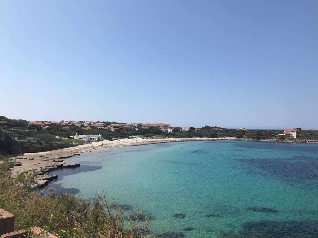 Villa con Piscina a Calasetta - Lusso a 200m dal mare
