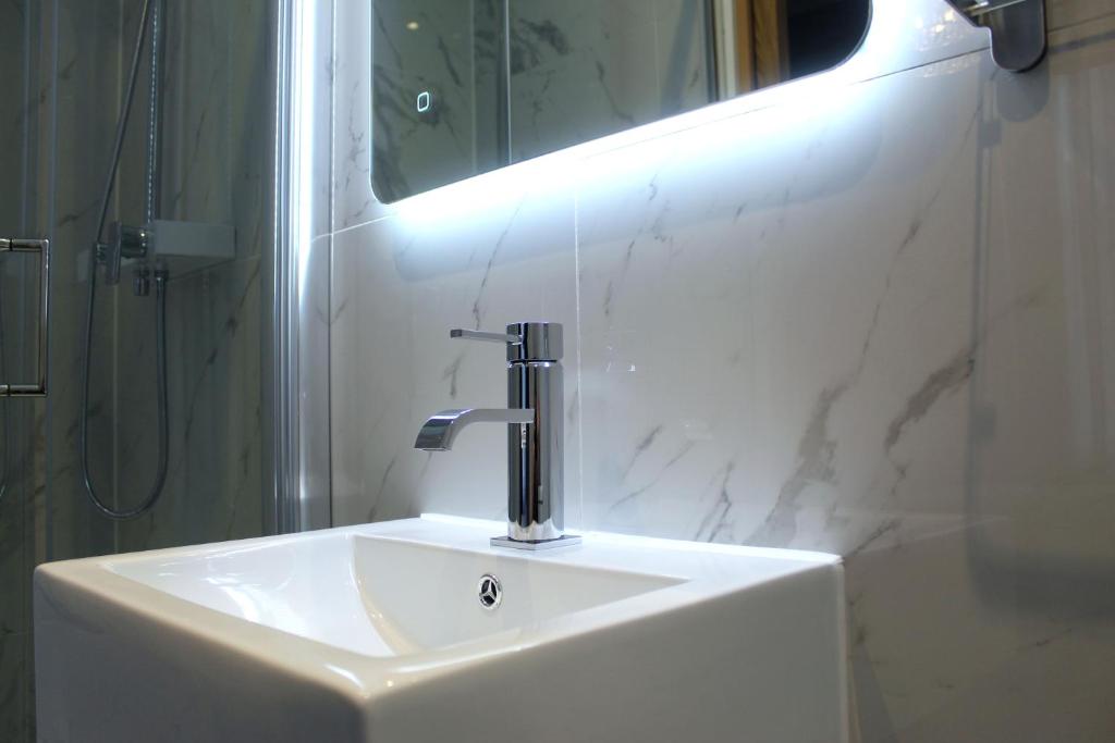 CG Kensington - Resim 15