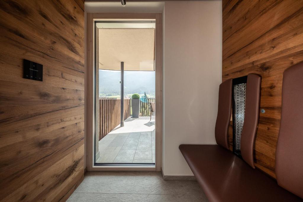 TV a/nebo společenská místnost v ubytování B&B Boutiquehotel Clara