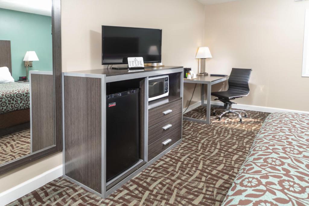 BridgePointe Inn & Suites by BPhotels, Council Bluffs, Omaha Area - Habitación Estándar King