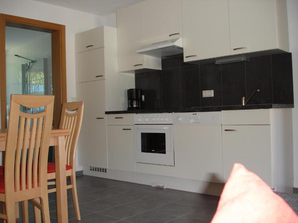 Kuchyň nebo kuchyňský kout v ubytování Haus Telisia